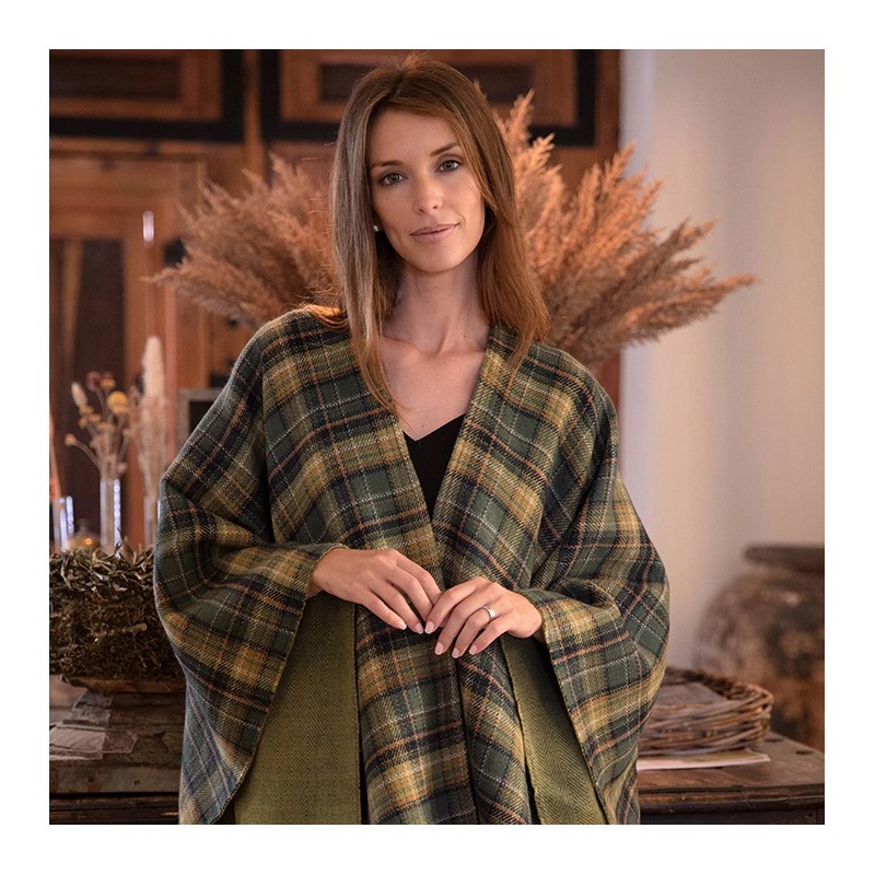 PONCHO REVERSIBLE CLAN MANTEROL